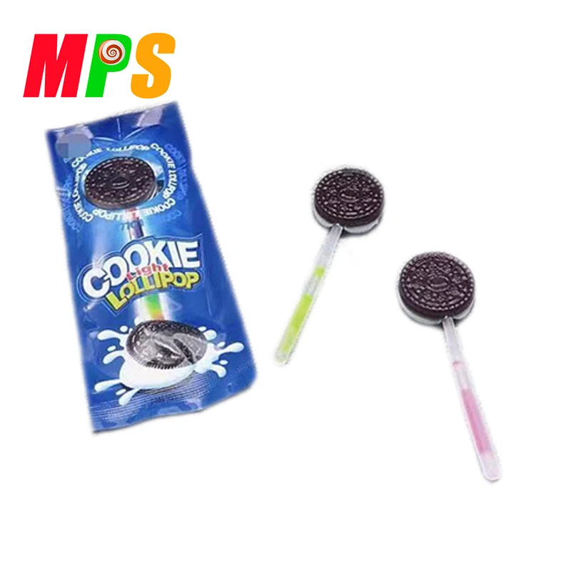 New product delicious fluorescent lollipop oreo cookie lollipop with glow stick
