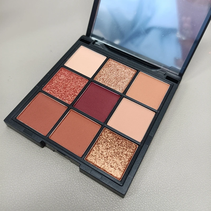 Custom Private Label Diy Professional Plastic Palette High Pigment Shimmer Eyeshadow Palette with Mirror