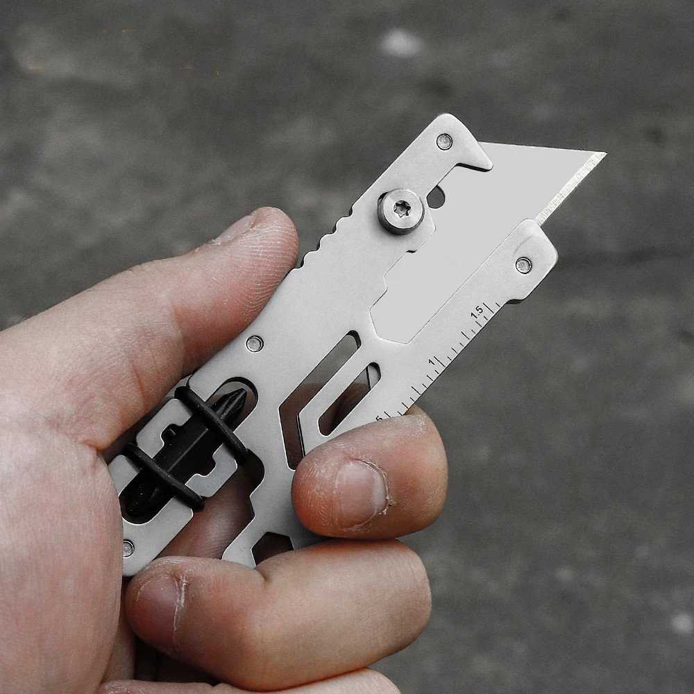 New Outdoor Fixed Blade Multifunctional Combination Tool Home EDC Tool with Safety Switch Pocket Knife