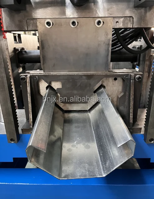 High quality hot selling automatic metal gutter/ water sink forming machine