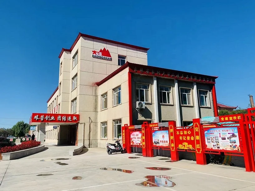 The largest manufacturer and supplier of wollastonite in Asia High aspect ratio and low loss on ignition 52% SiO2