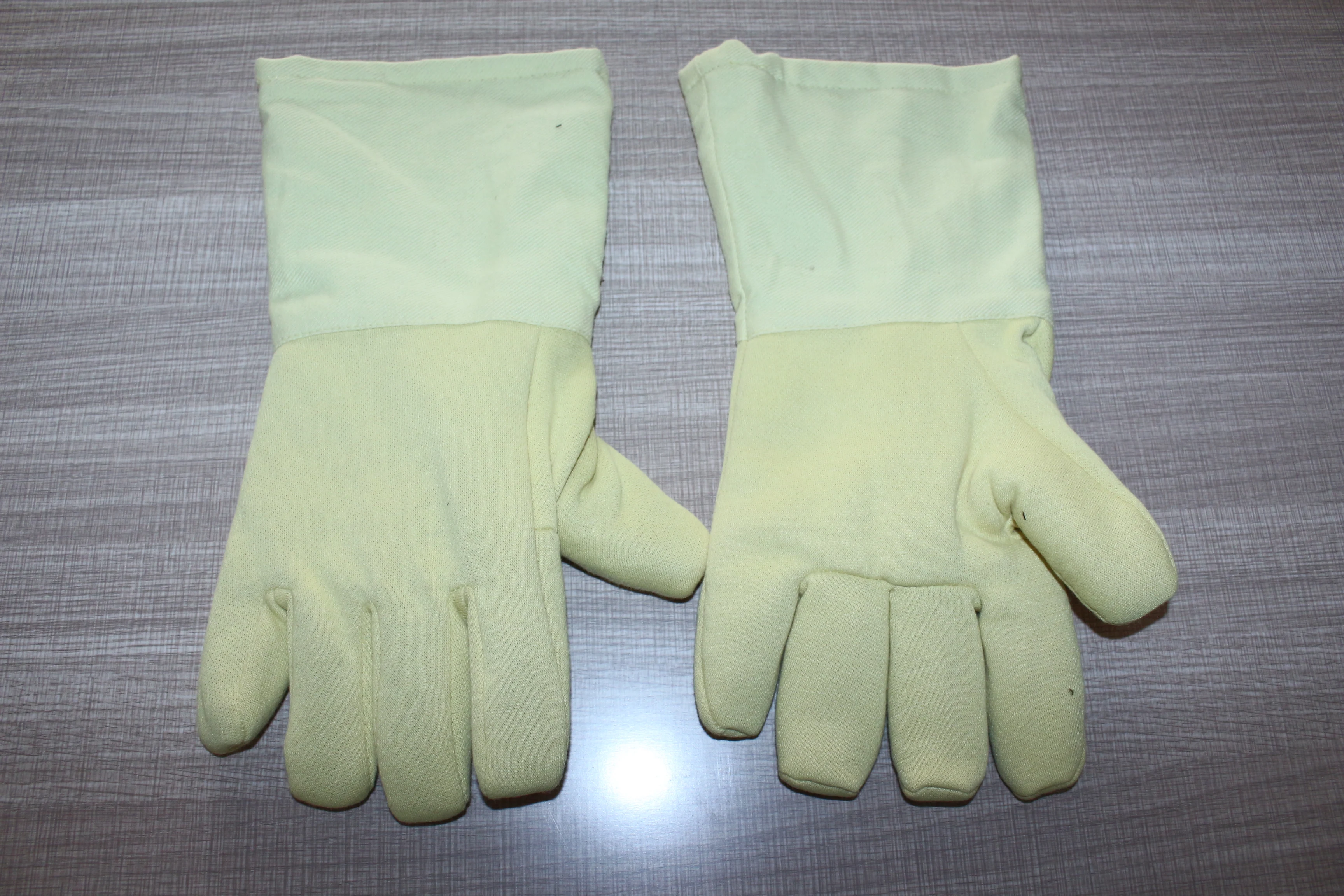 EN standard High temperature resistant safety gloves 500 celsius degree 4 layers