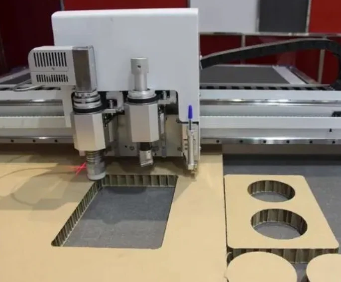 fully Automatic cnc oscillating knife corrugated carton die cutting machine