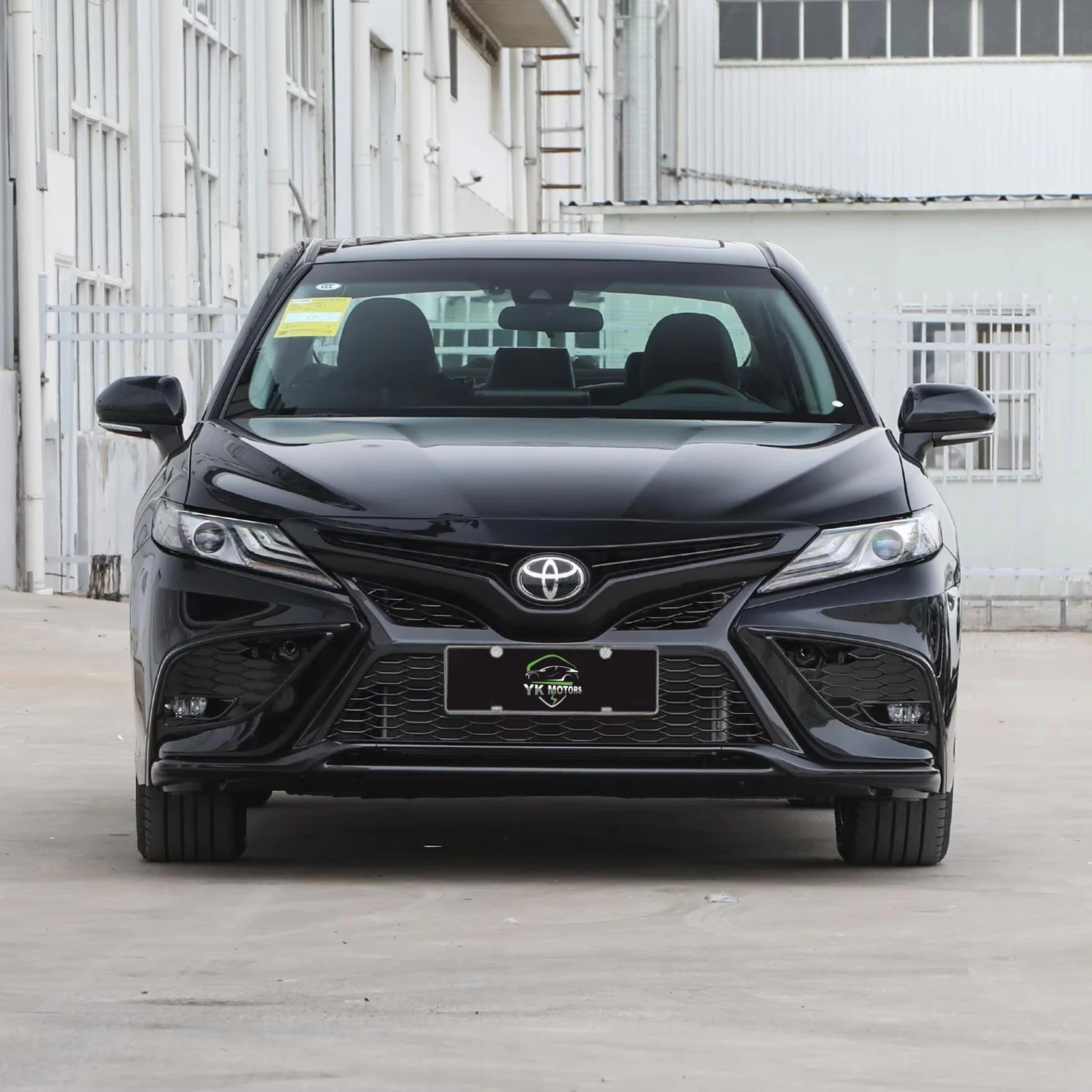 YK MOTORS 2024  Gasoline Car China Hot Sale CVT Cam.ry In Stock