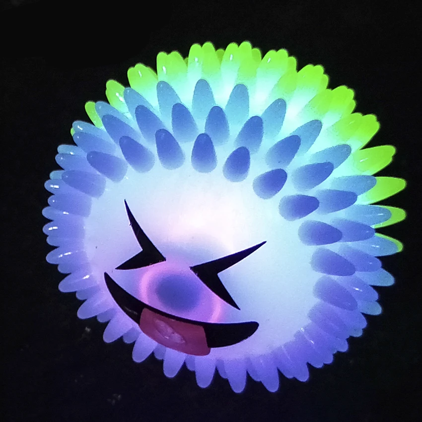 
Huayi TPR Cute Flashing Spiky Massage Ball Anti Stress Ball Pet Toys 