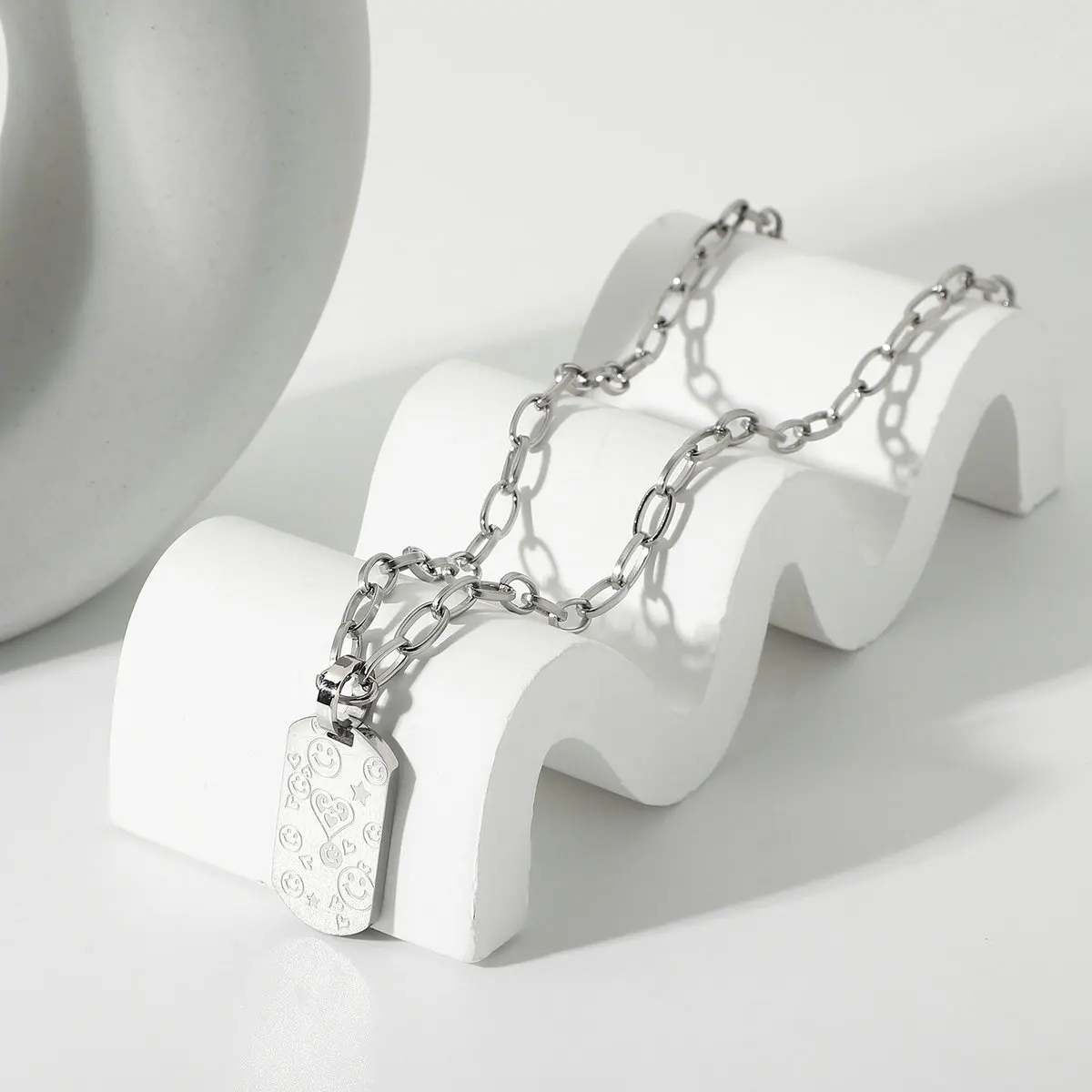 New Style Ball Pendant Box Chain Pull Stainless Steel Gold Plated Tarnish Free Pendant Necklace For Women