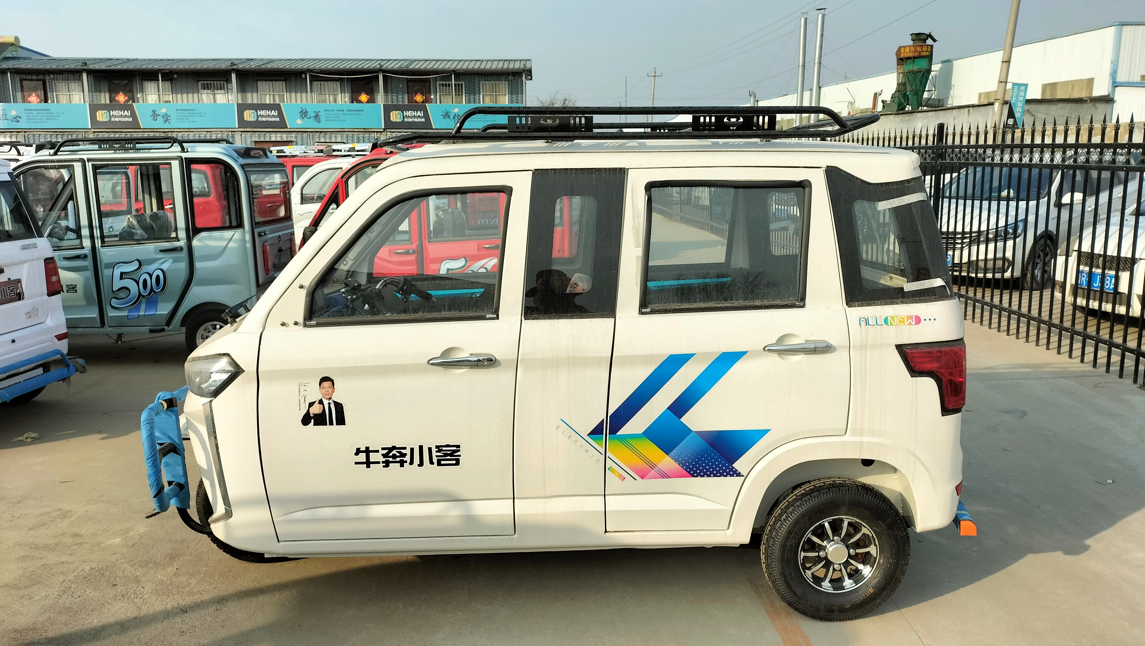 Cargo tricycles for sale 3 wheels electric scooter tricycle trike electric rickshaw tuk tuk motorized tricycles