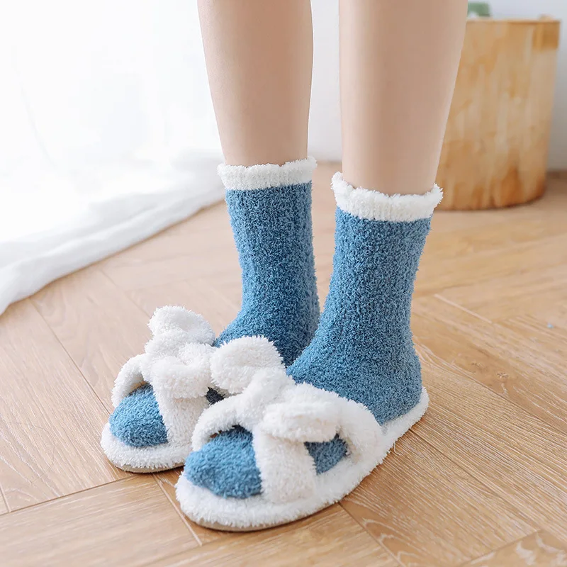 Wholesale Cozy Coral Fleece Fluffy Sleeping Socks Women Winter Folded Cuff Thick Warm Plush Fuzzy Socks