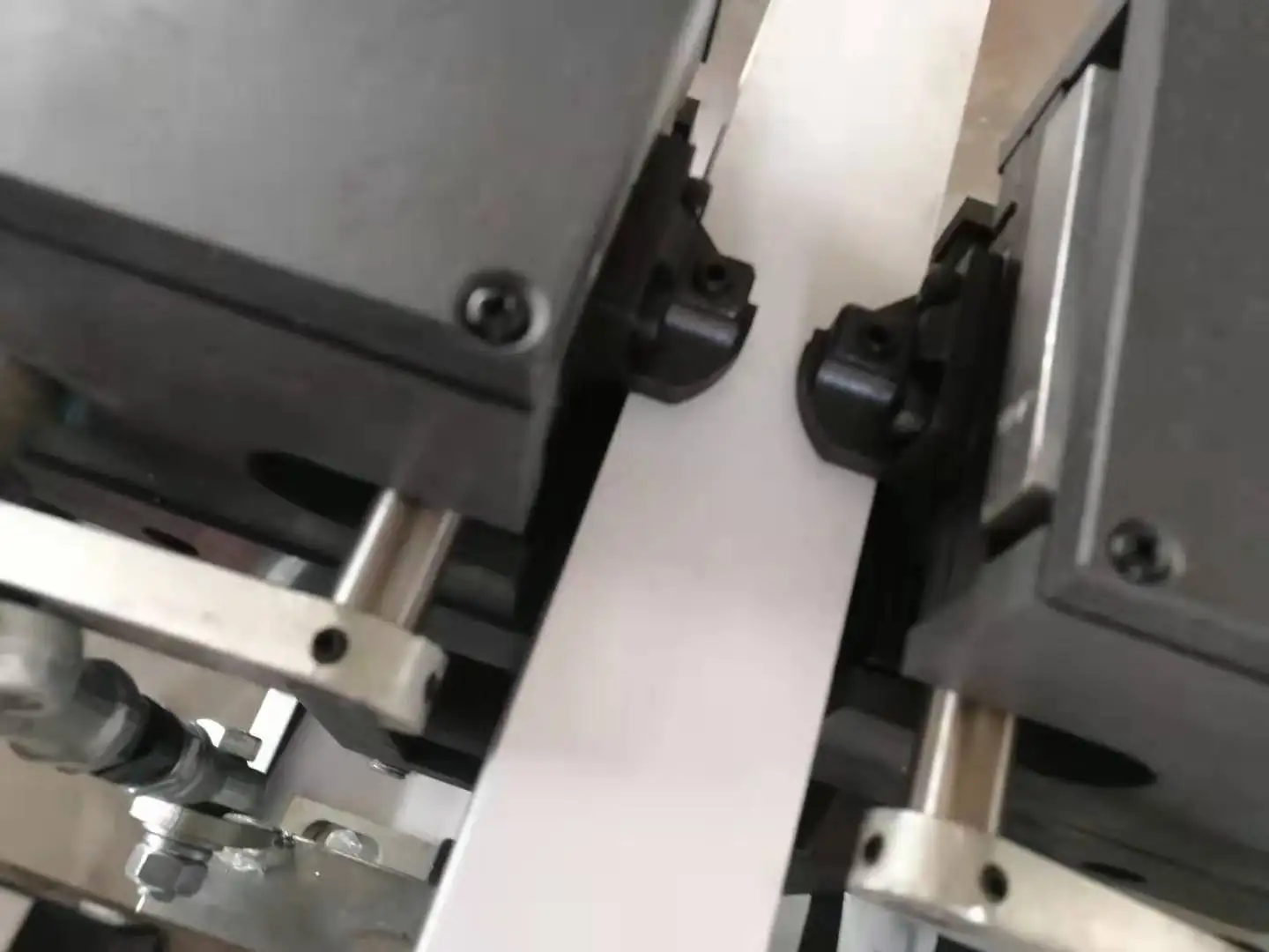 State-of-the-Art Butyl Coating Machine for Insulating Glass Units