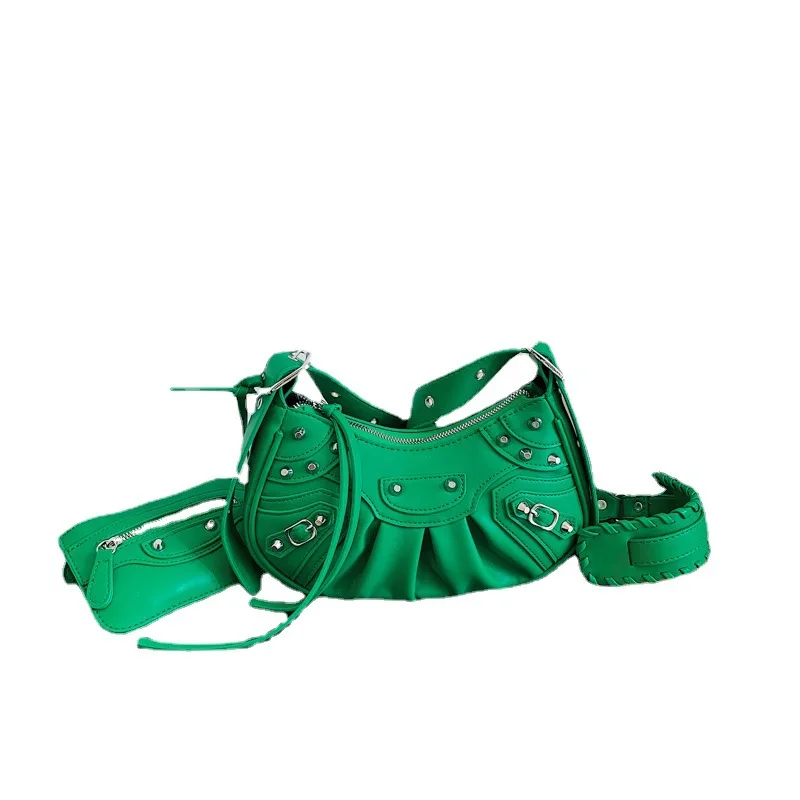 New Arrival Rivet Classic Motorcycle Pleated Messenger Crescent Shoulder Ladies Bag Girls Underarm Crossbody Bag