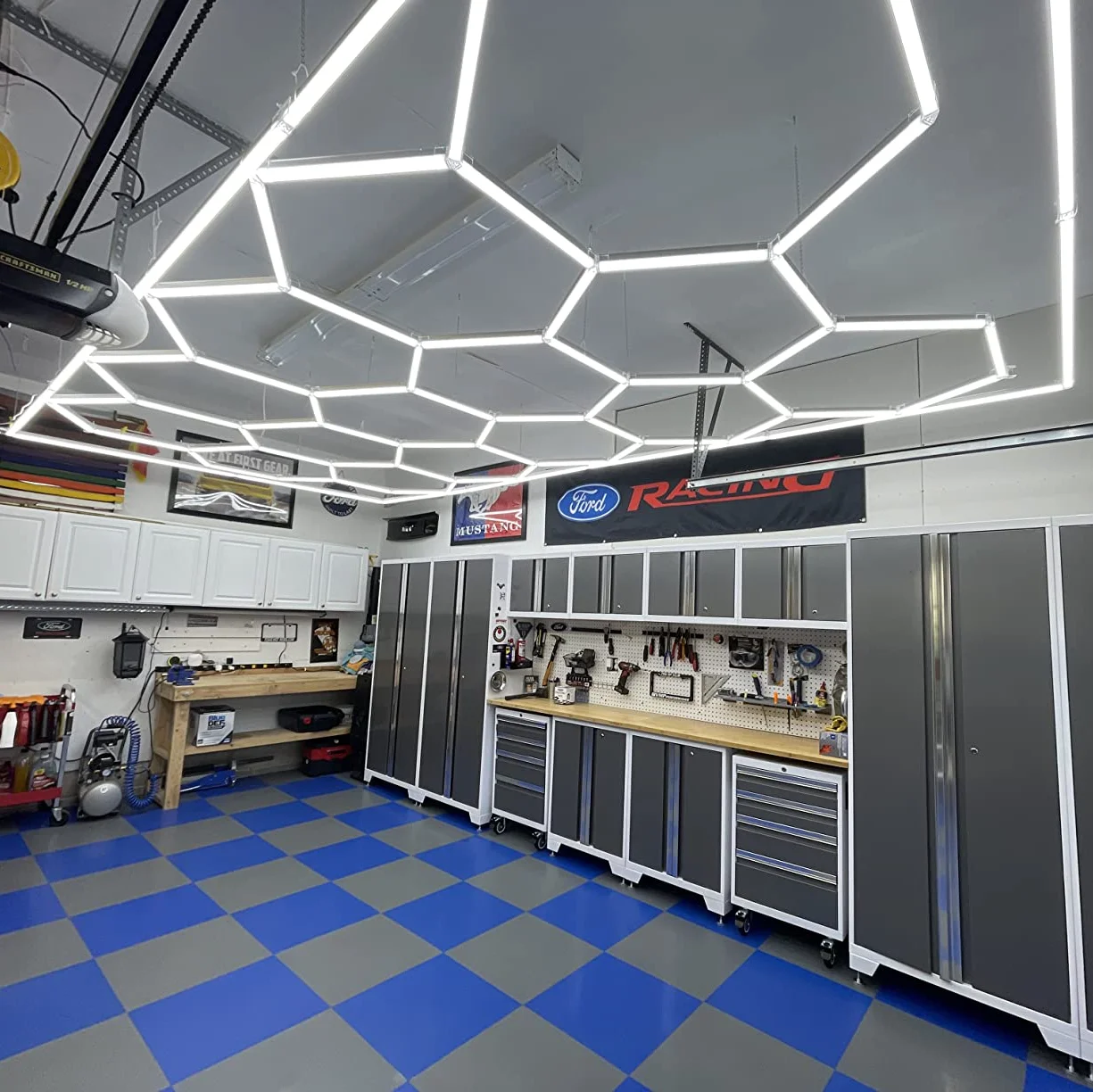 Fast delivery Dropshipping led hexagon garage lighting Custom hexagonal led light for Auto Detail Shop