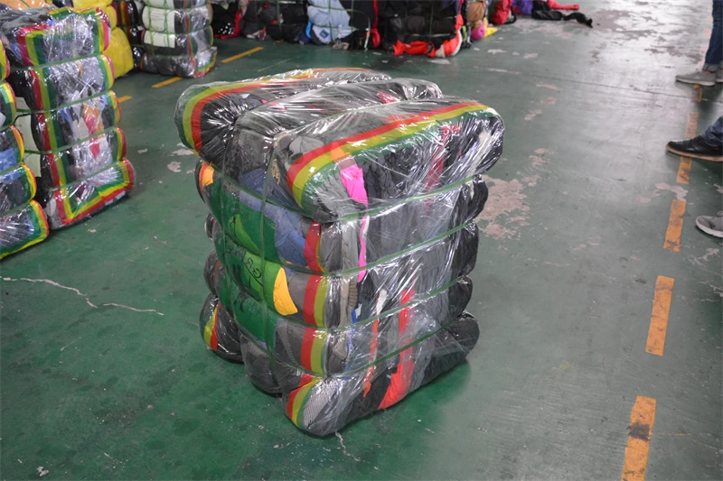 Used Second Hand Branded Designer Mix Style Clothes Vintage Bale Bulk Grade B Stock Apparel Supplier