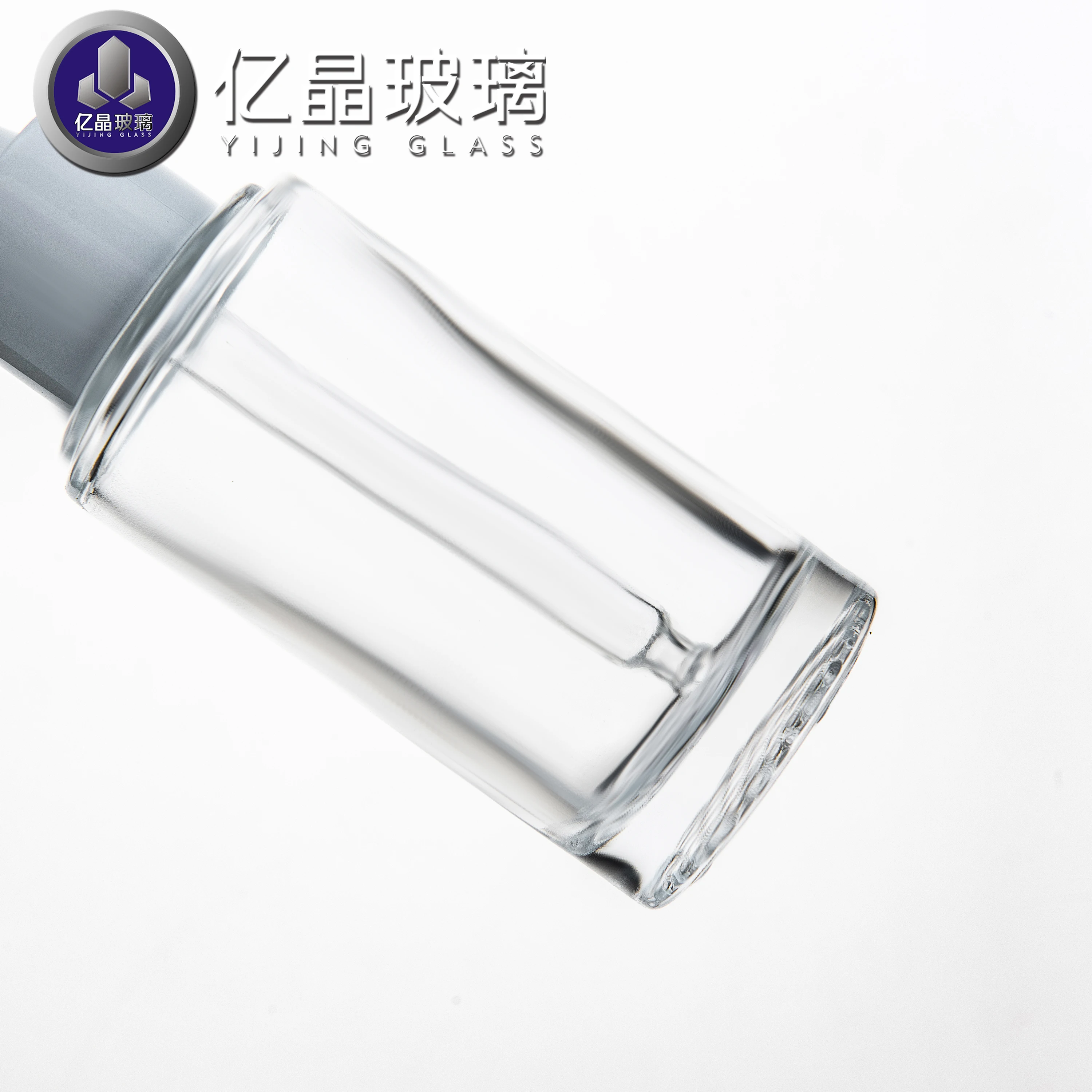 Glass essential oil bottle 35ml glass ABS silicone cosmetic bottle with customized color glass jar essential oil bottle