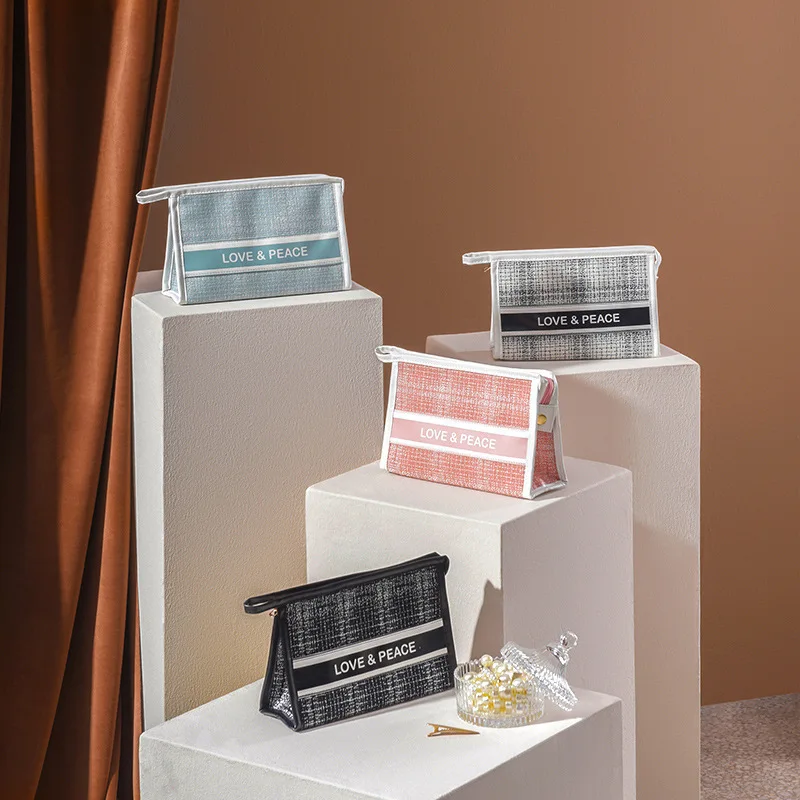 OEM/ODM New Design Beauty Designer Large Capacity Summer Women Polyester Zipper Toiletry Cosmetics Bags Make up bag