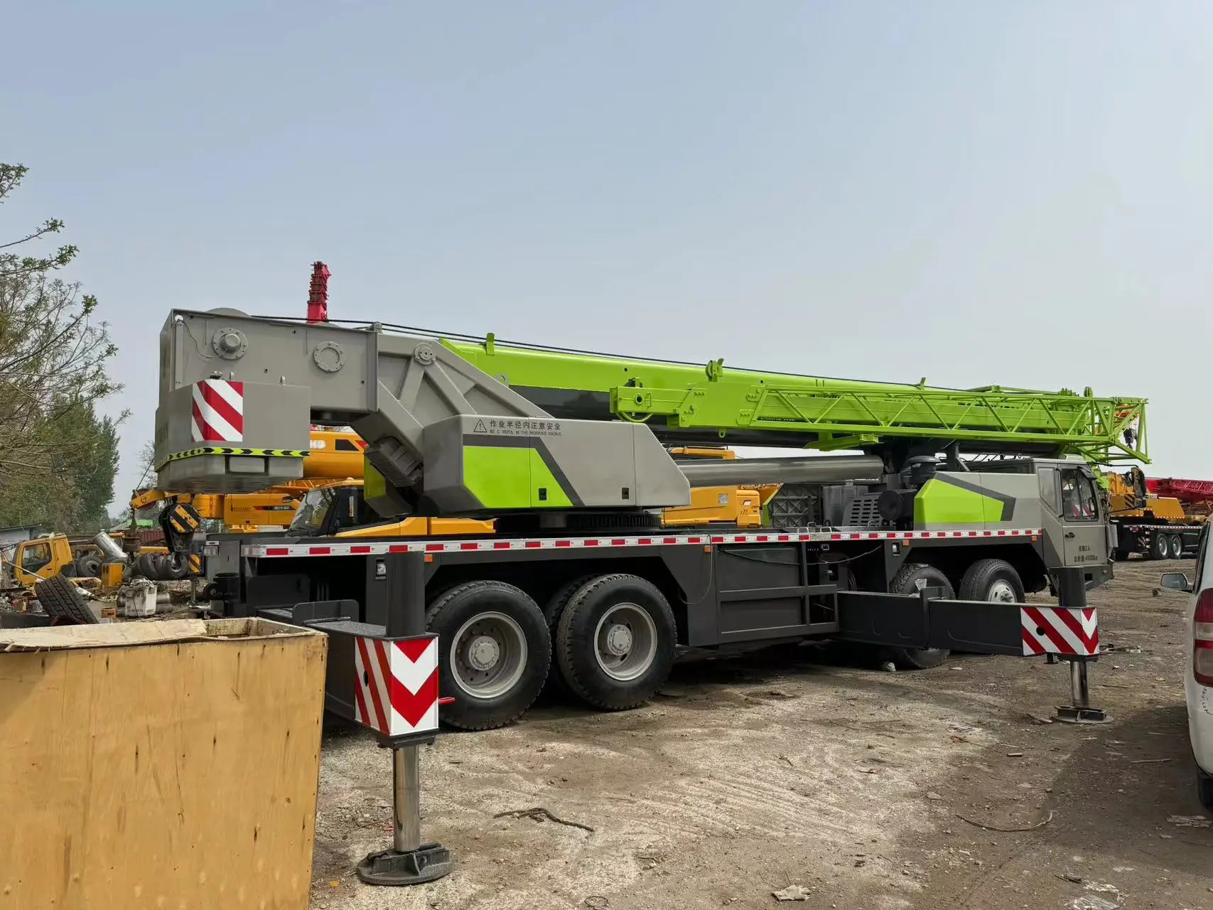 100 Ton Used Crane Zoomllion 100ton Truck in Good Condition Original With Low Oil at the Price Made China