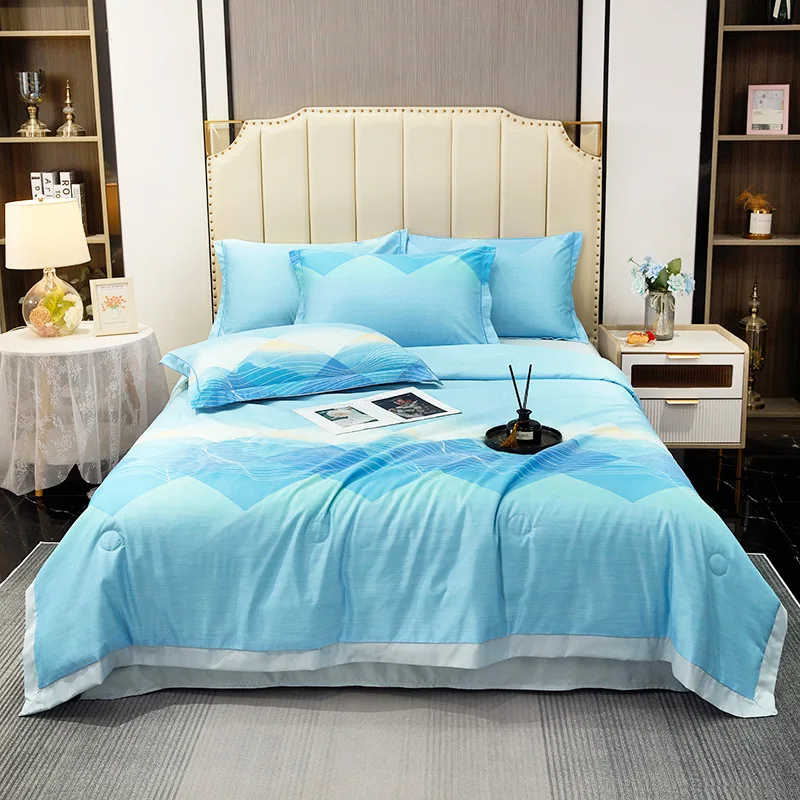 2022 Hot Selling Quilt Bed Sets Soybean Fiber Summer Cool Quilt Comforter Set 4 Piece Queen Size Quilt Set Washable Thin Blanket