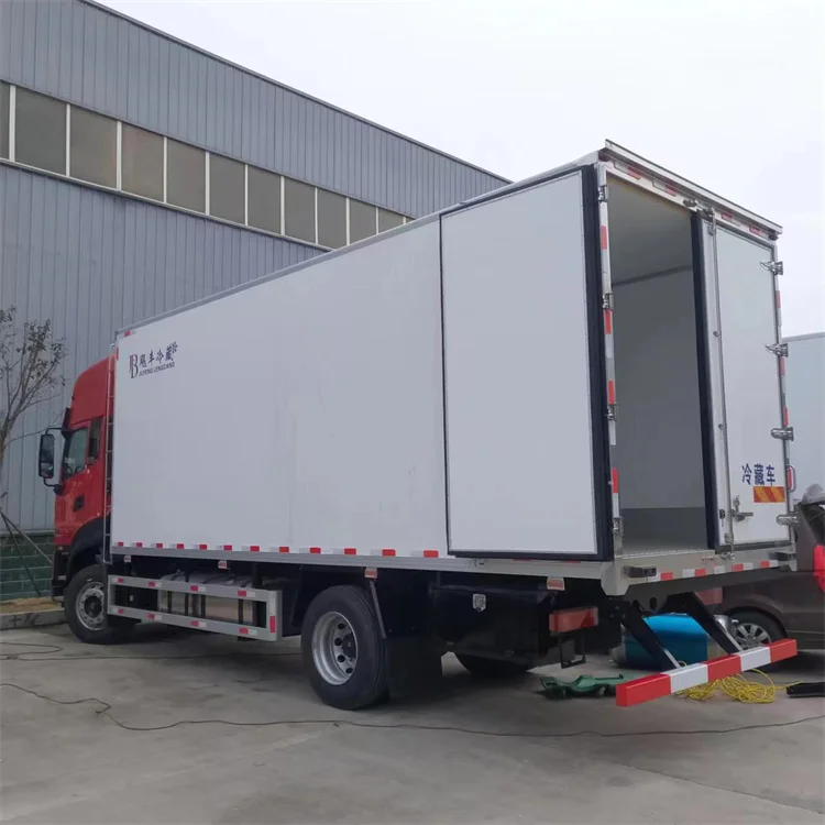 Highly acclaimed Dongfeng long-distance cold box truck 40CBM 10ton Refrigeration Truck refrigerator car chill car freezer truck