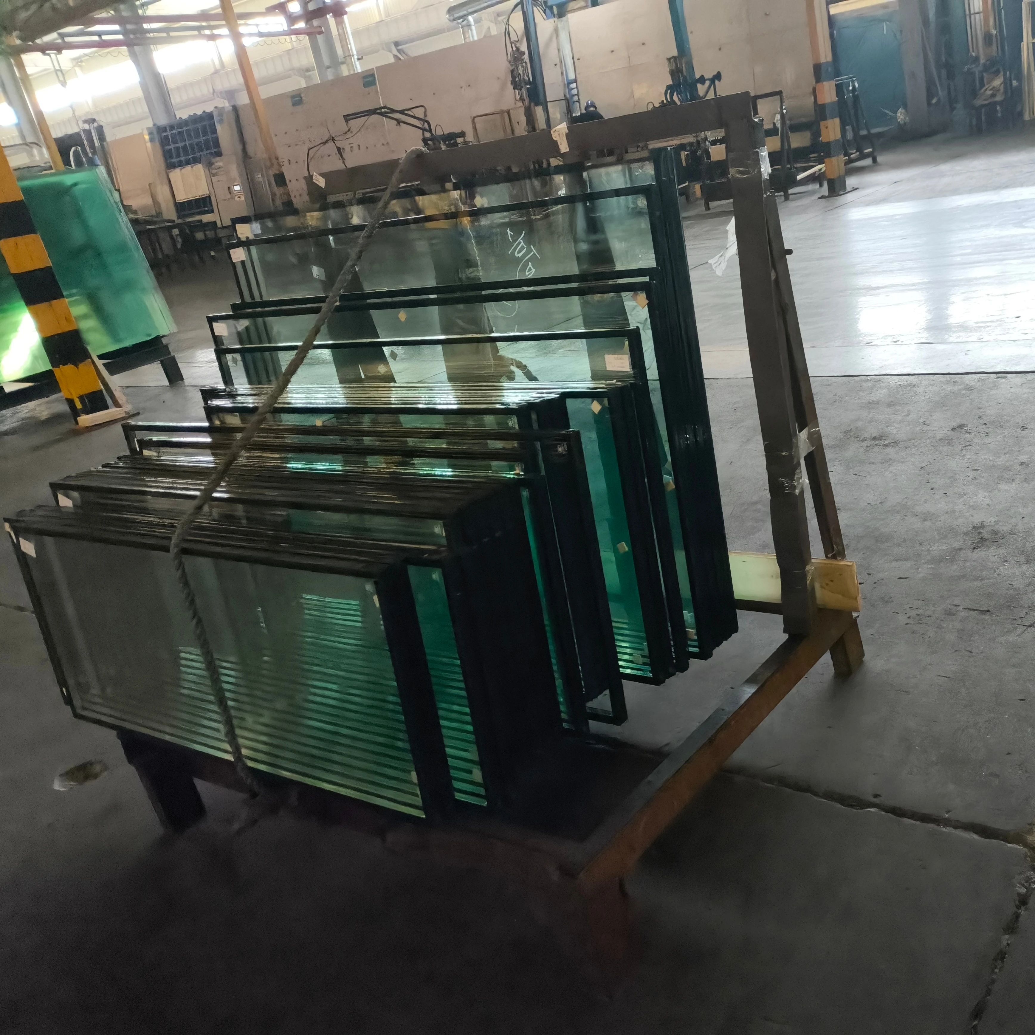 Warm Edge Insulating Glass Unit Glass Fridge 3 Door Vertical Beverage Refrigerated Display Cabinet