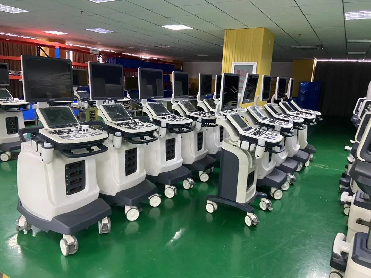 LTUB71 Multi-Application Medical Instruments 19 Inch Color Doppler Usg Machine Trolley Ultrasound Scanner