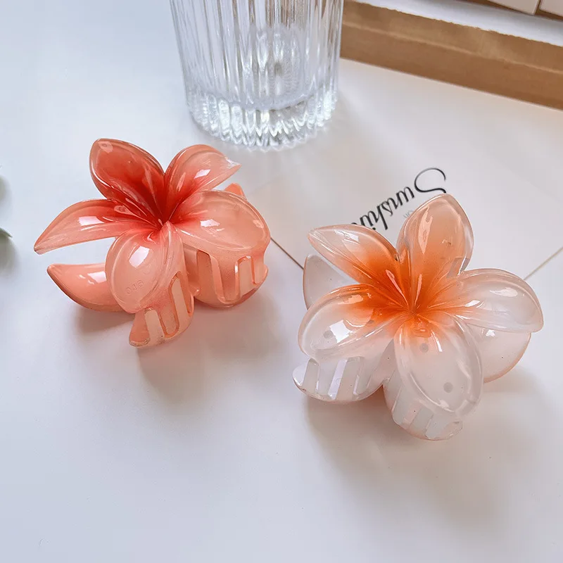 Summer Romance Frangipani Shaped Hair Claw Women European American In-Style Flower Clip Back Head Updo Hair Accessory