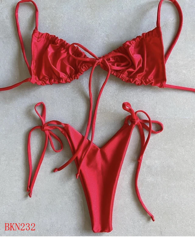 
2021 Wholesale Custom New Designer Leopard Sexy Halter Micro Bikini Swimsuit Thong Bikini Women Strappy Swimwear 