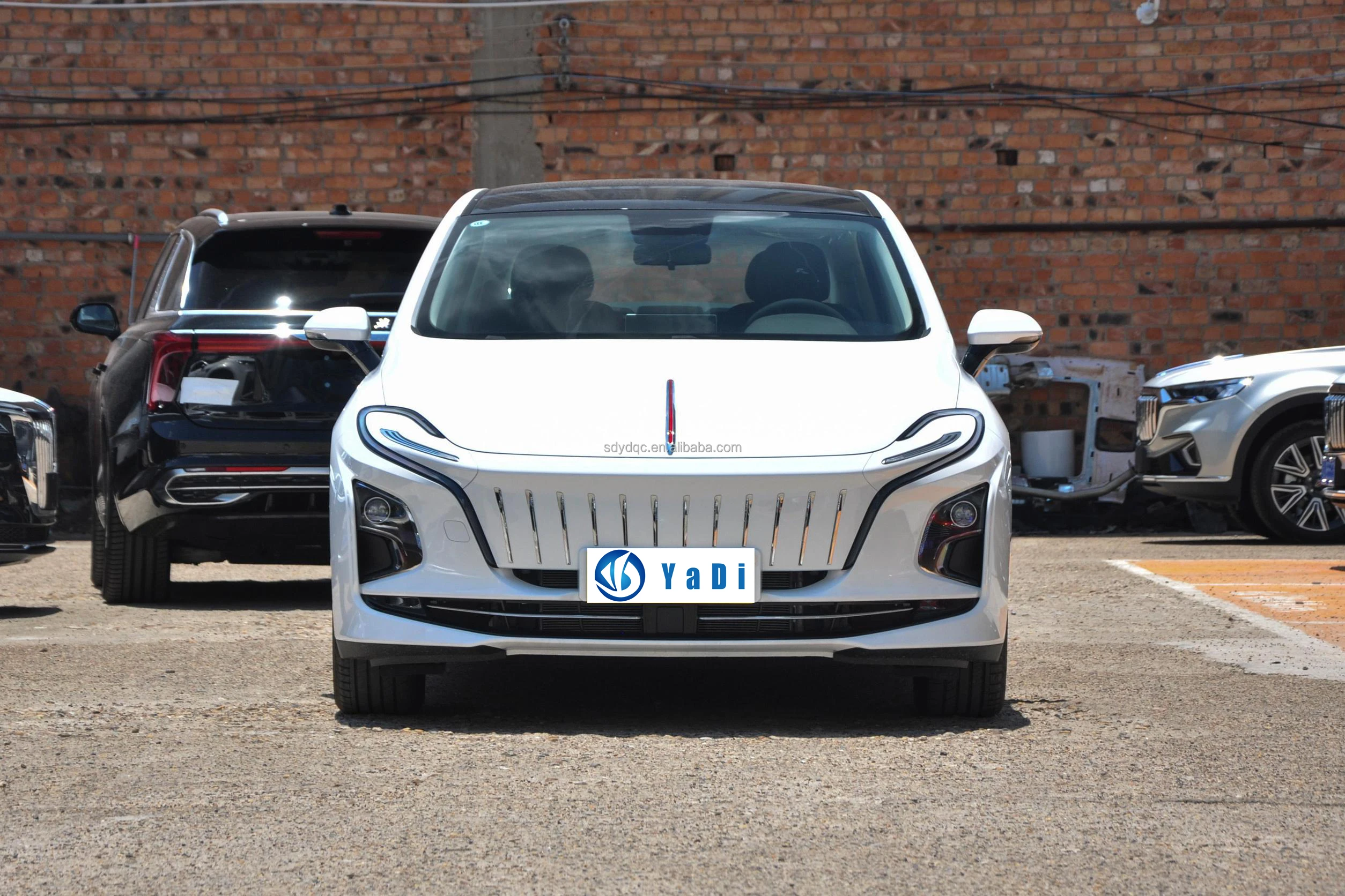 2023 Hongqi Luxury Car pure electric range of 620 kilometers new car Ev Auto Vehicles honqi qm5