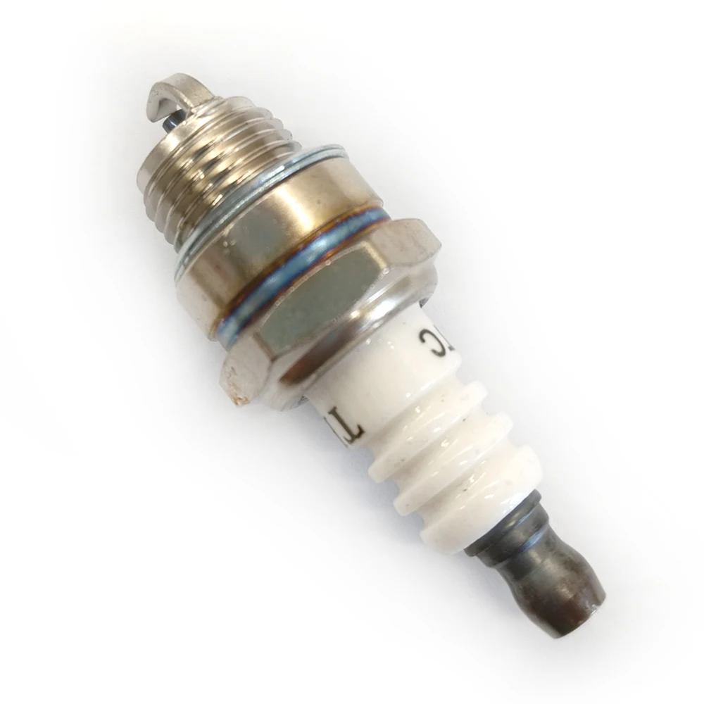 Professional motorcycle parts supplier, motorcycle spark plug manufacturer D8TC/D8EA B7TC/C7E H74S E6TC/BP7HS A7TC/C7HSA