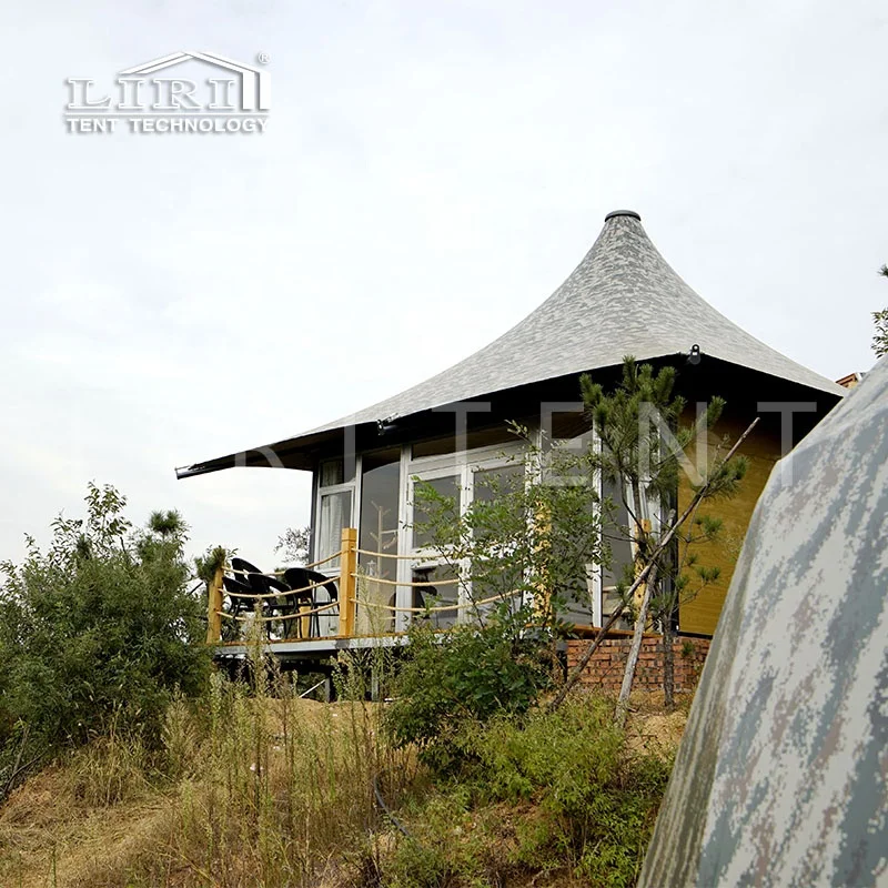 Outdoor Luxury Round Camouflage  Glamping Campsite Hotel Bed Tent with Furniture and Bathroom