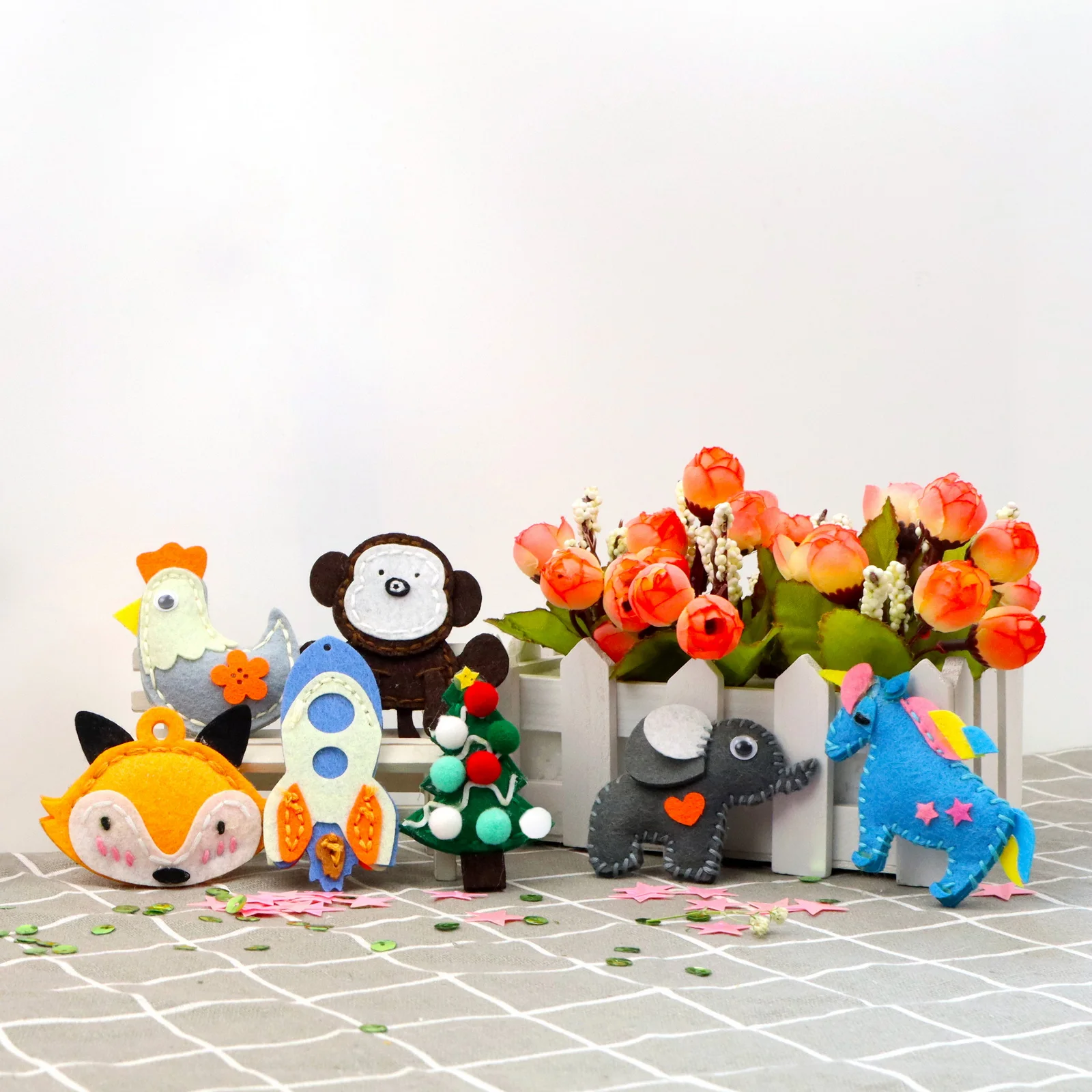 DIY Sewing Kids Toys Felt Sewing Kit Felt Stuffed Animal Craft Kit Customizable Styling