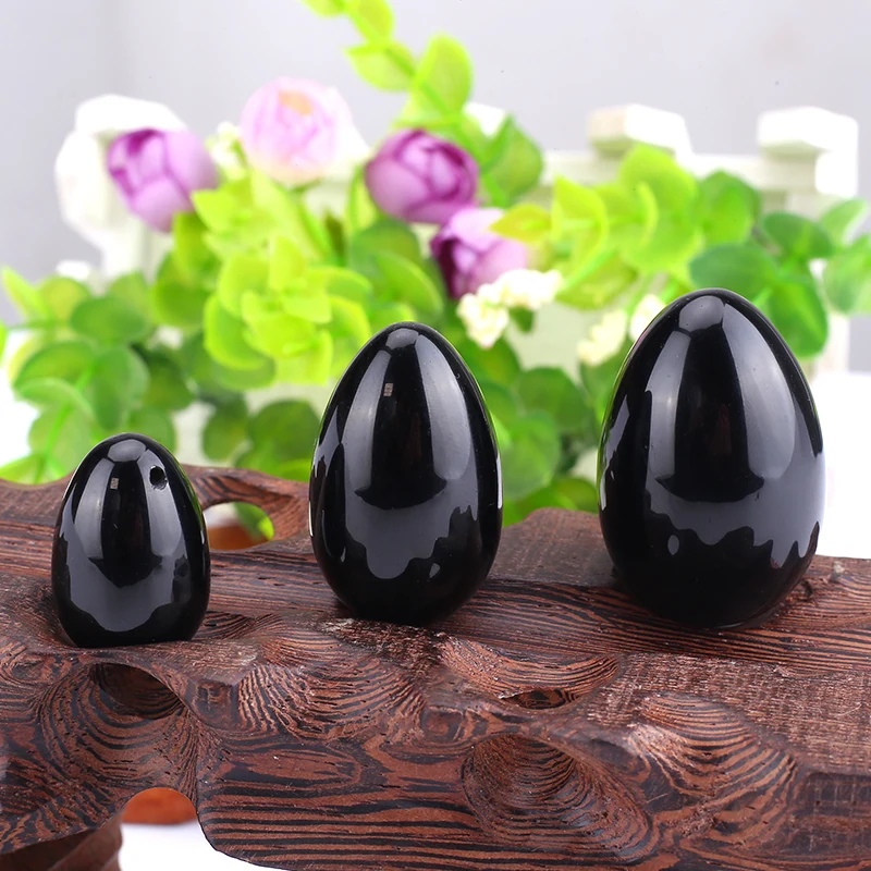 Набор из натуральных нефритовых яиц