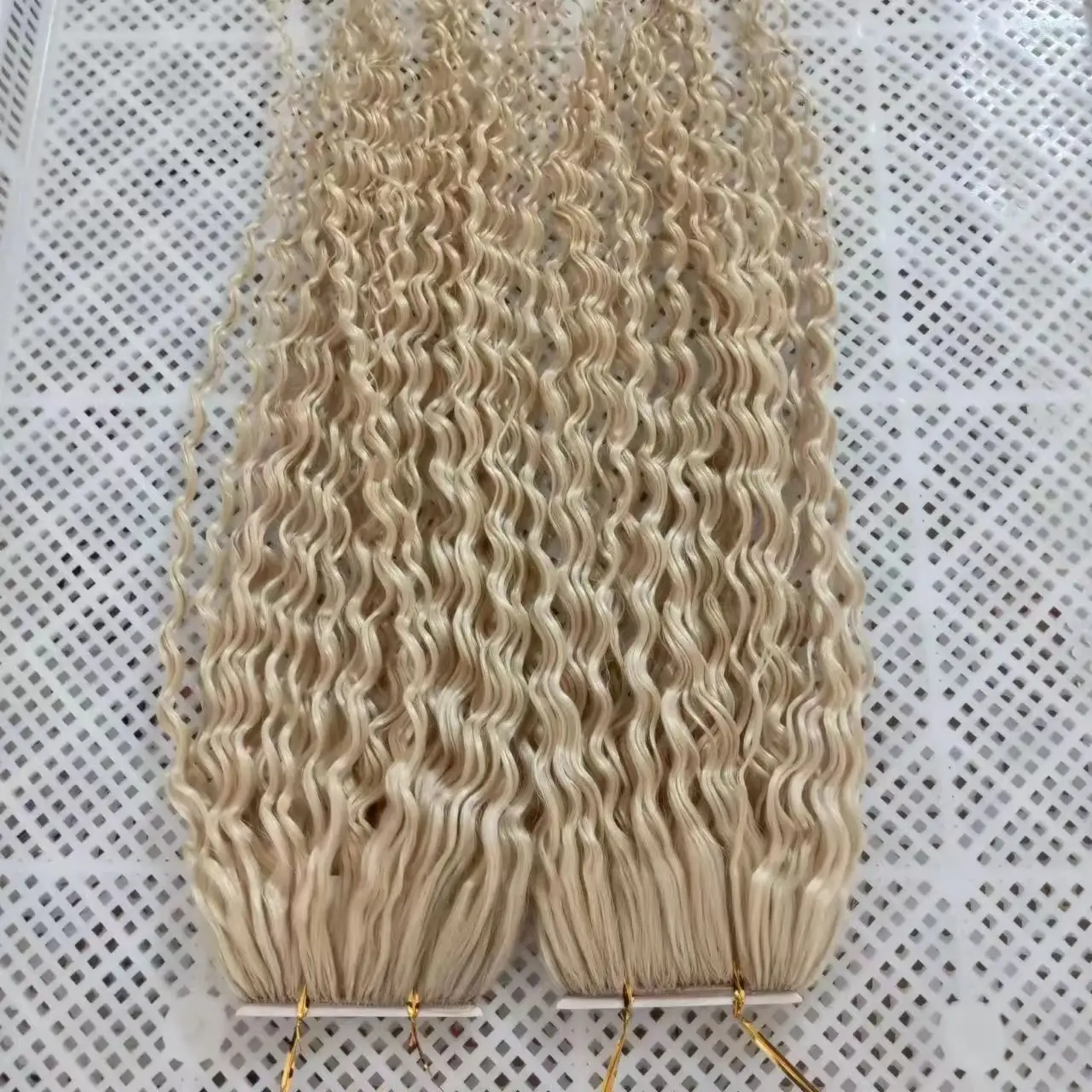 Hot sell in israel hair extension most popular virgin customized colour invisible feather hair extensions weft human