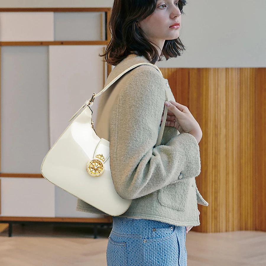 2025 wholesale designer women hand bags ladies shoulder Patent leather hobo bag luxury leather bag with hasp