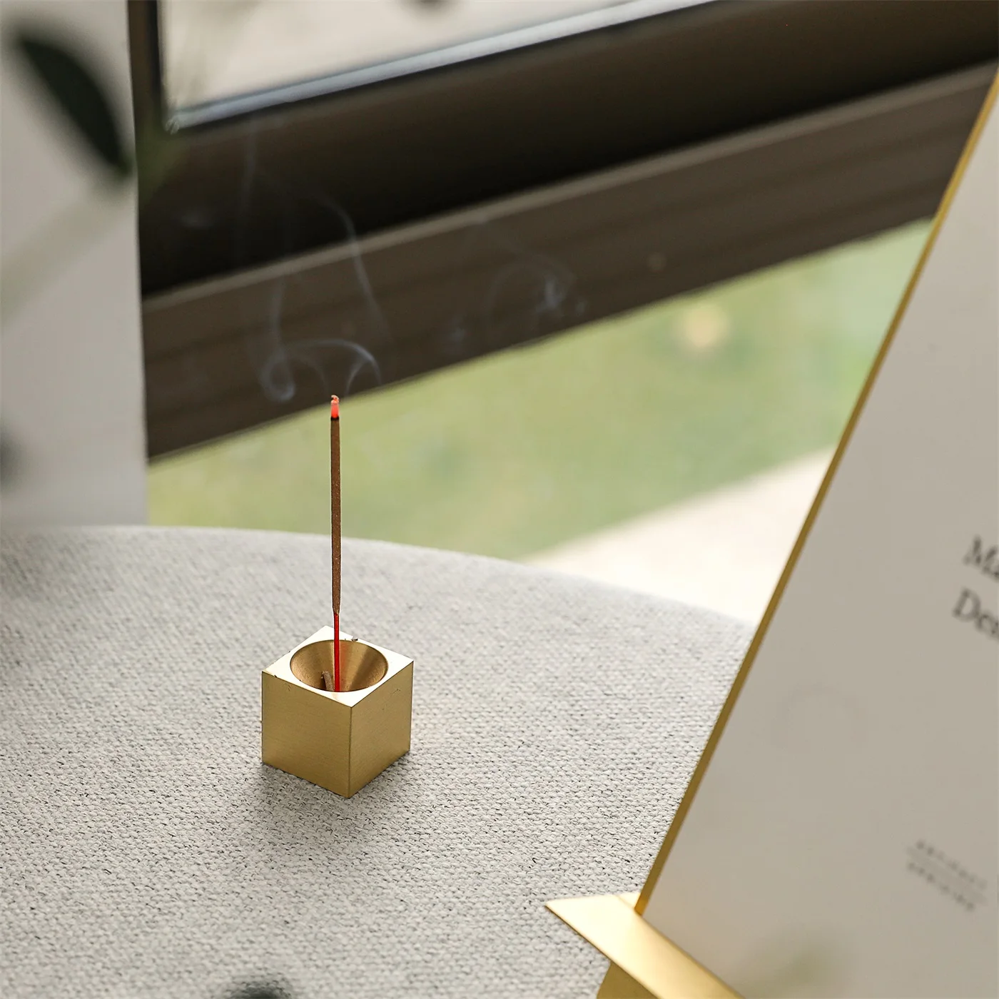 Incense Sticks Holder Brass Incense Burner Coil Base Stand Clamp Plug for Sandalwood Joss Stick Cones Incenses Holders for Yoga