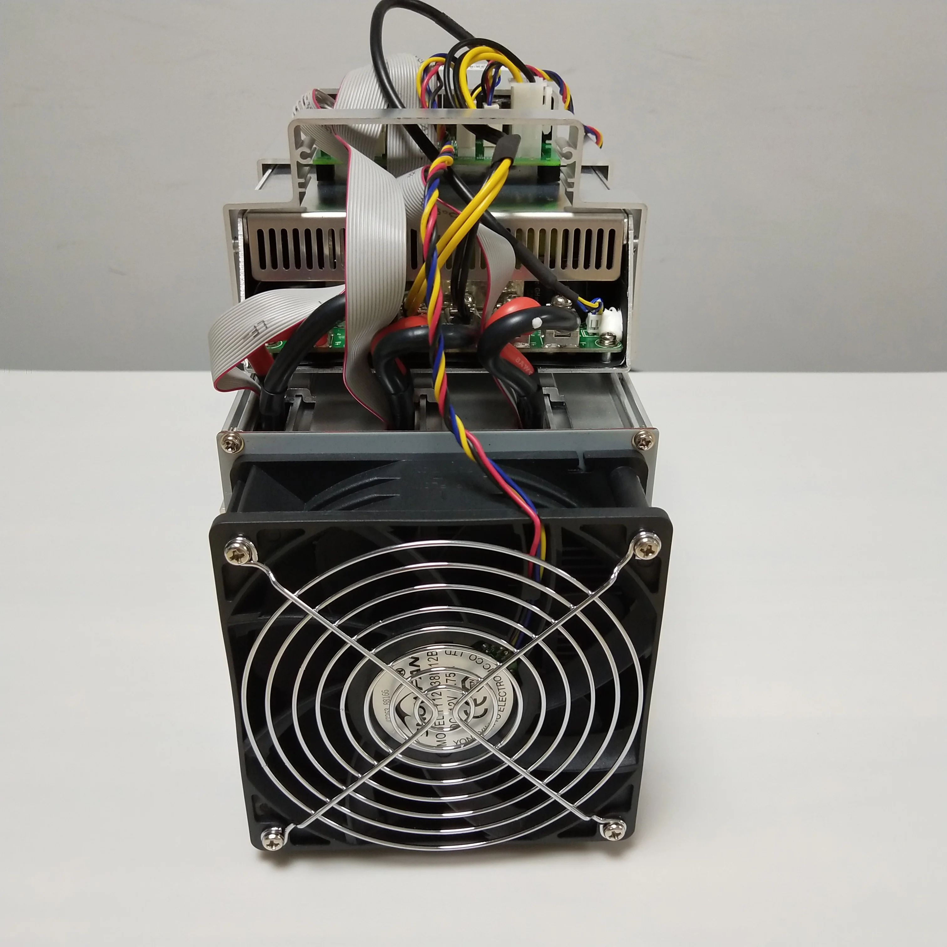 Used or New DCR Strong U 52Th S Stu U1 Blake256R14 52Th/S 1600W Mainer Blockchain Miner Strongu Stu-U1 From Strongu