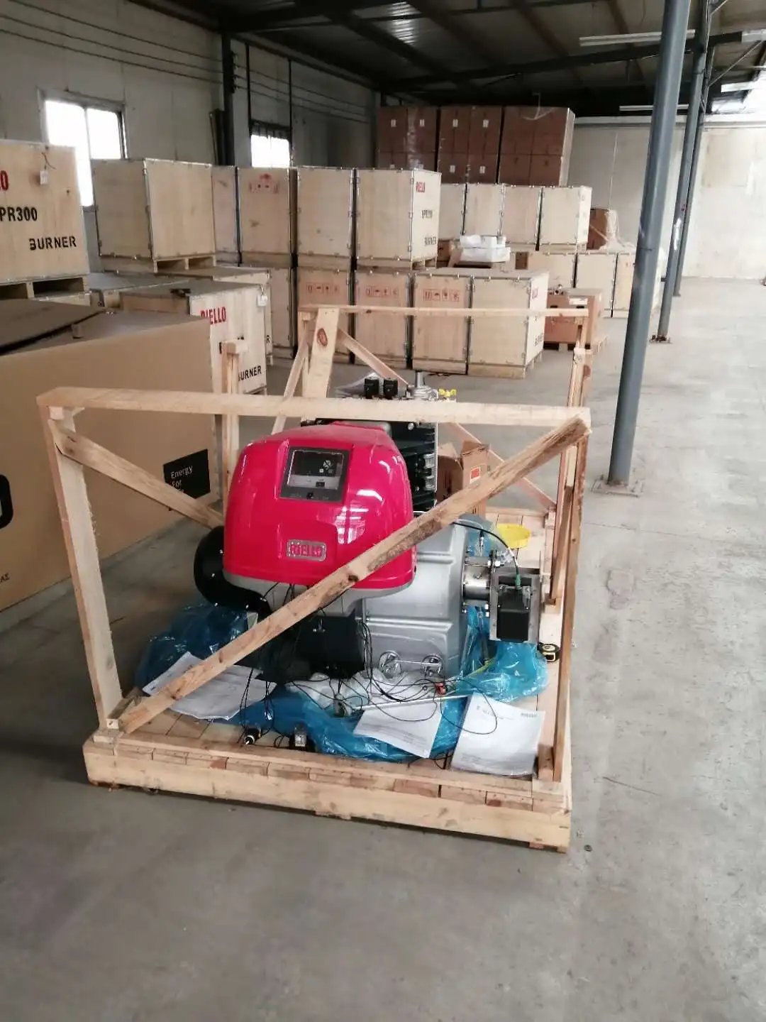 Original Riello Burner PRESS N series of burners covers a firing range from 171 to 1140 kW