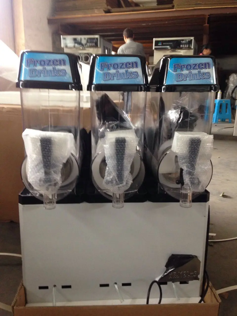 Wholesale 3 tank ice slush Slushie tea puppies machine commercial compressor Snow Melting Machine china for bar