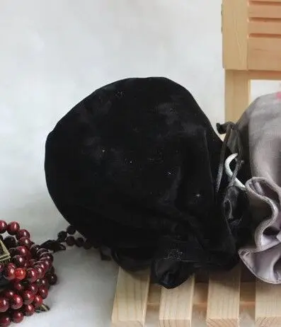 Wholesale Custom Logo Round Bottom Drawstring Jewelry Bag For Gift Watch Gift Packaging Velvet Pouch