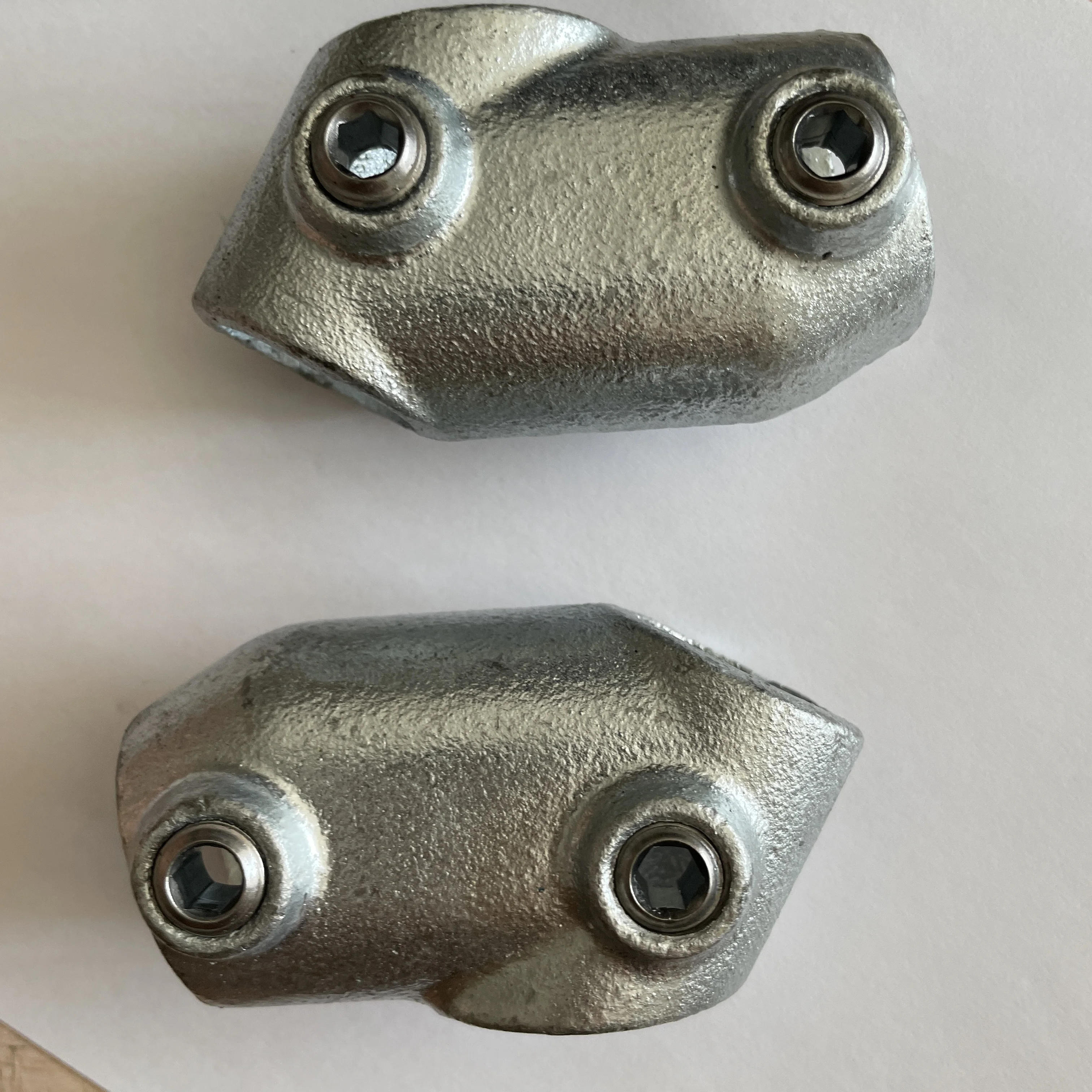 Hot-dip Galvanized Double Galvanized Key Clamp Adjustable Tee 30° - 60°