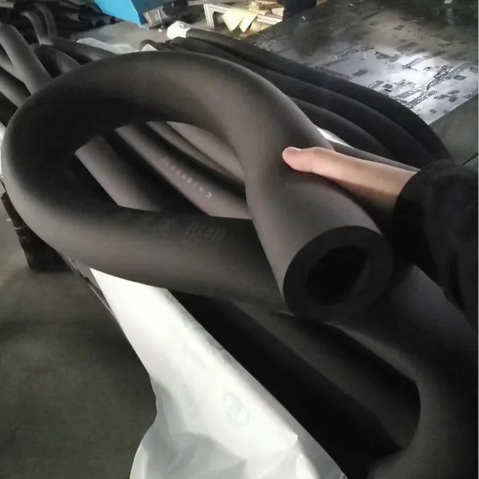 HVAC Duct Insulation Black Foam Rubber Foam Fireproof Insulated Rubber Foam Pipe Pipe Aluminium Surface