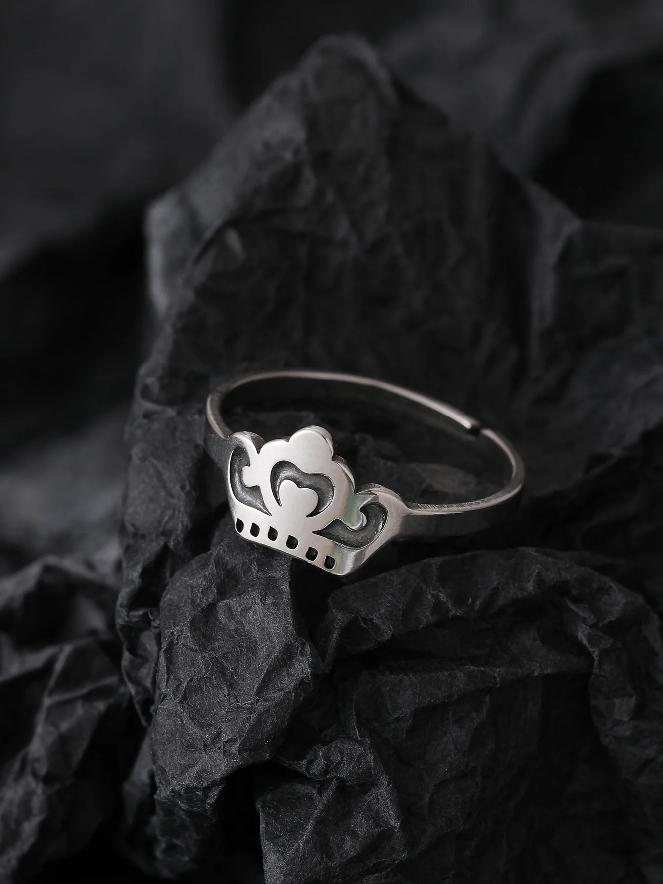 2024 New Halloween Jewelry Cute Ring Luminous Ring Fashion Geometric Stainless Steel Multiple styles Glow In The Dark Rings
