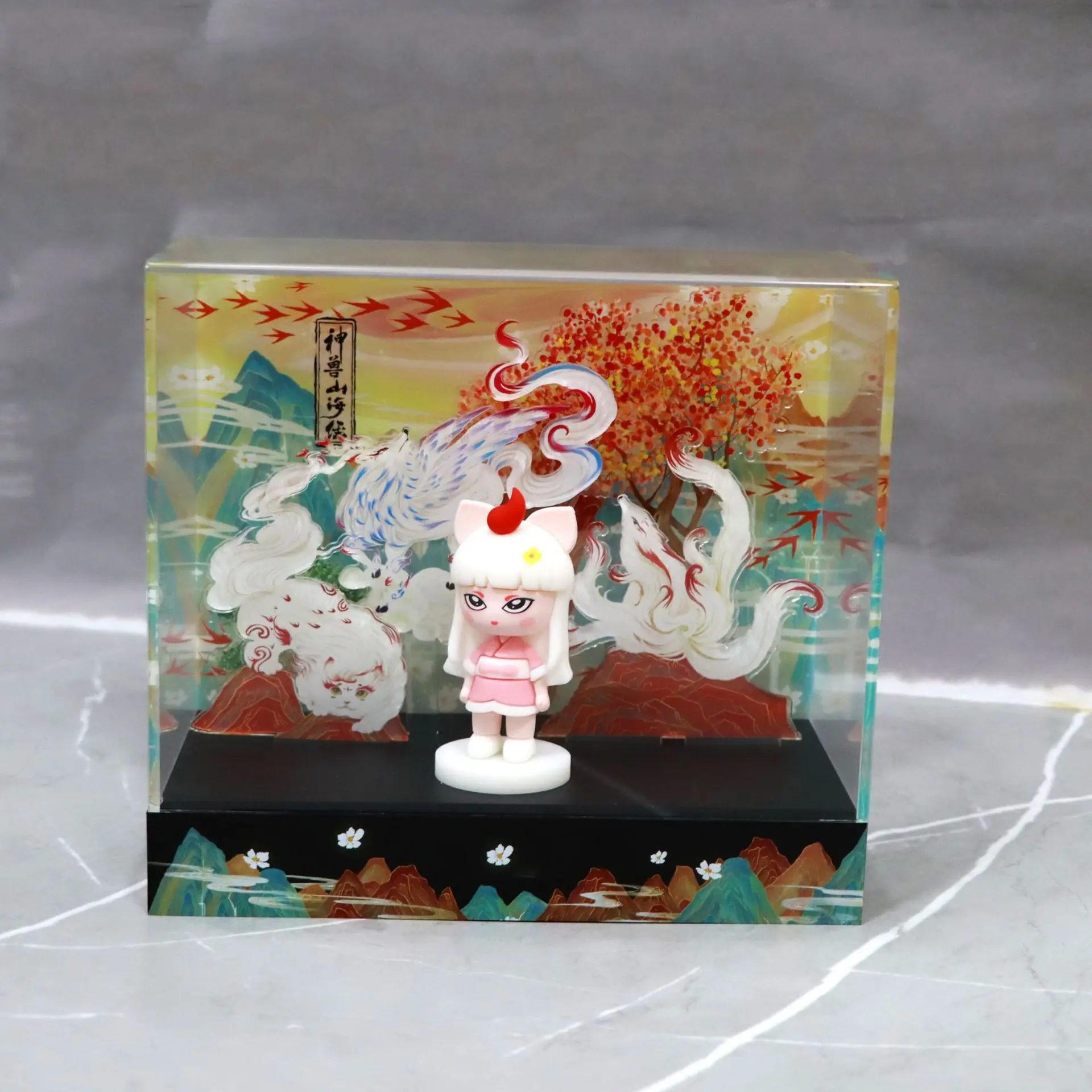 Customized Acrylic Display Case With LED Light For Displaying Products High Quality New Design Acrylic Box With Cover