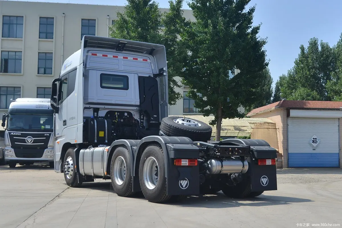 Factory Direct Sales New Foton Daimler Auman 580Hp 6 Series 6x4 AMT Tractor Truck Cummins LNG Automatic Large Inventory