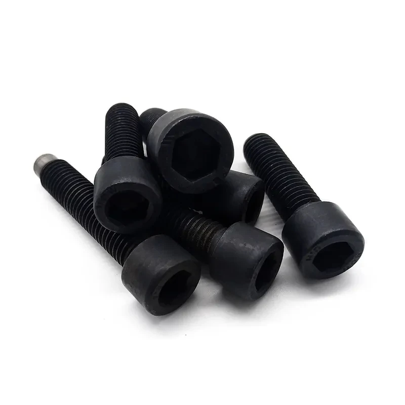 Black Hexagon Socket Head Cap Screws Grade Stainless Steel SCM435 DIN912 M1.6 * 10 12.9 6/32 3/8 Black Machine Screws Metric