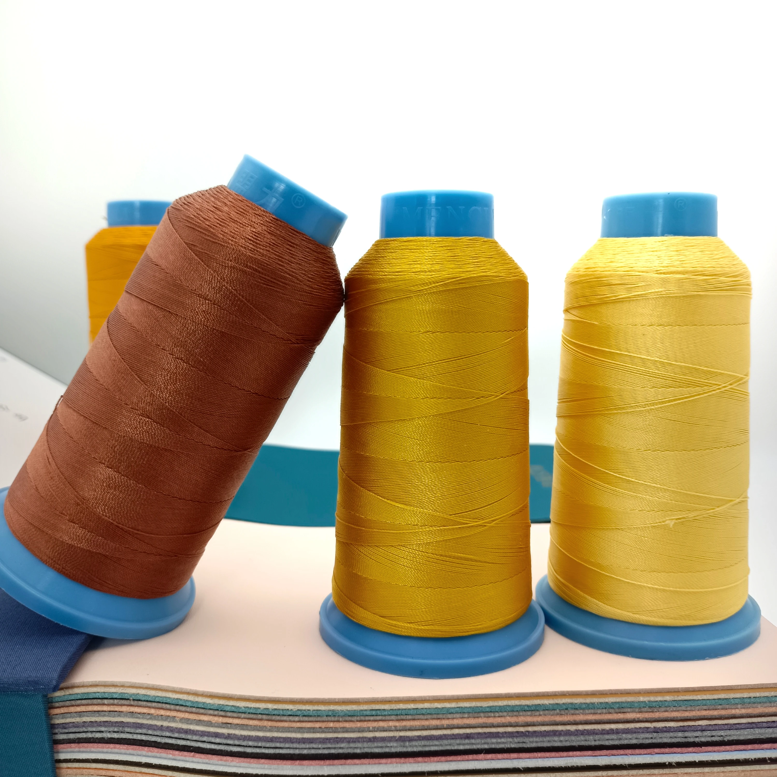 Extra Strong Tex 70 90 polyester upholstery dacron thread for upholstery thread Outdoor and heavy fabrics