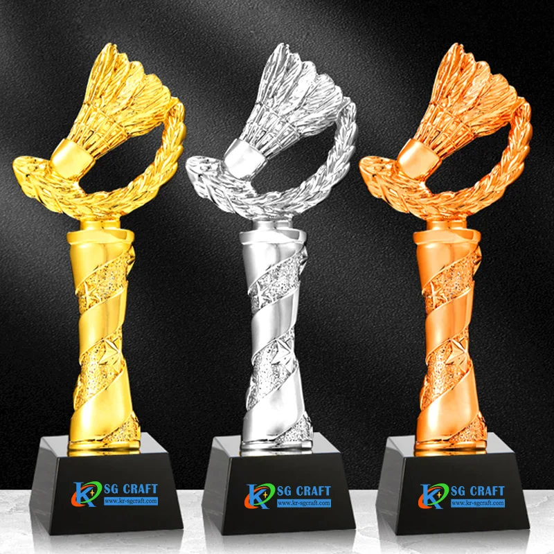 New arrive big crystal gold sliver bronze sport trophy resin cups from china