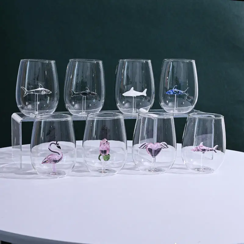 Manufacturers wholesale Creative glass shark wine Glass Factory wholesale transparent love whisky glass