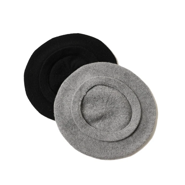 
China best selling fashion female knitted military beret hat 