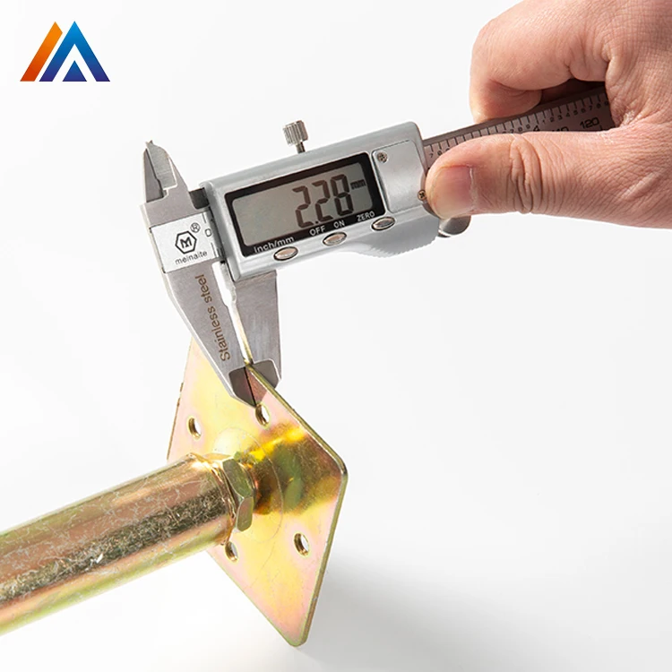 Raised Access Flooring Accessories in Adjustable Metal Brackets and Pedestal and Stringers