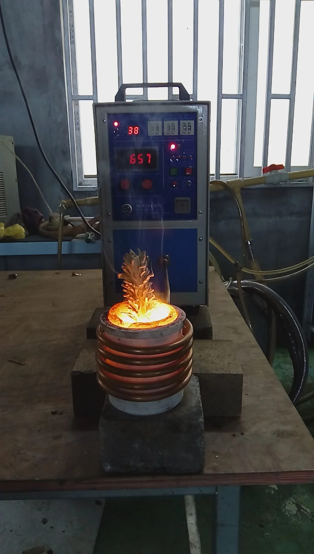  Хорошая репутация Золотая плавильная печь IGBT под