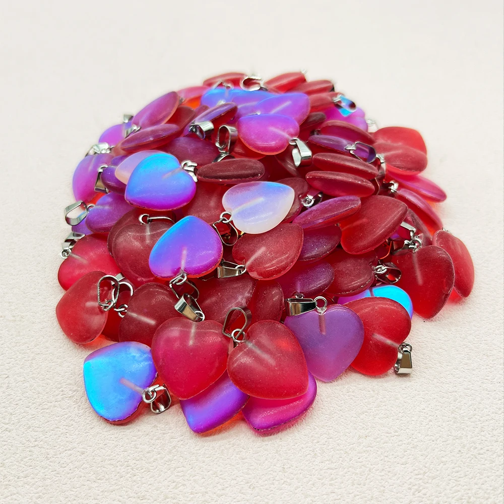 2024 Cheap Glass Heart Pendant Colorful Moving Eye Shine Charms For DIY Necklace Earring Making Fashion Jewelry